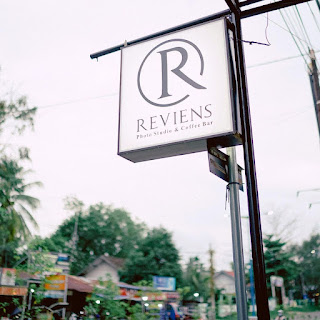 Reviens Coffee Bar