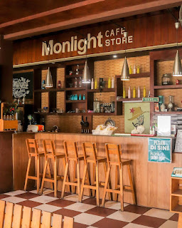 Monlight2 Cafe Store Legend