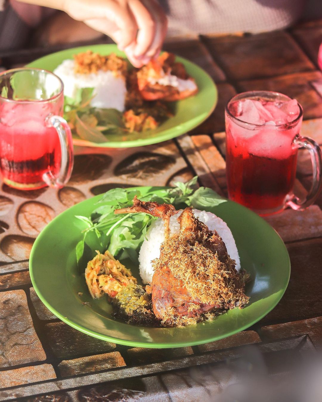 BEBEK GORENG PURNAMA